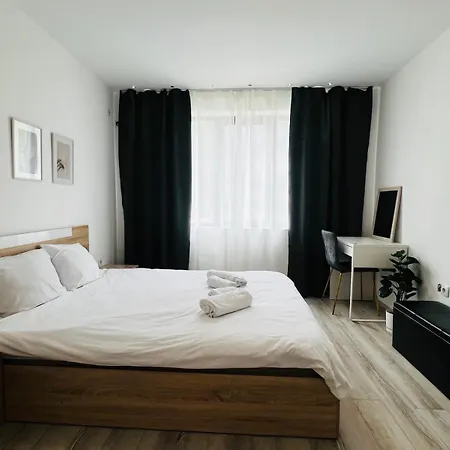 Classic Modern With Parking Place Apartamento *