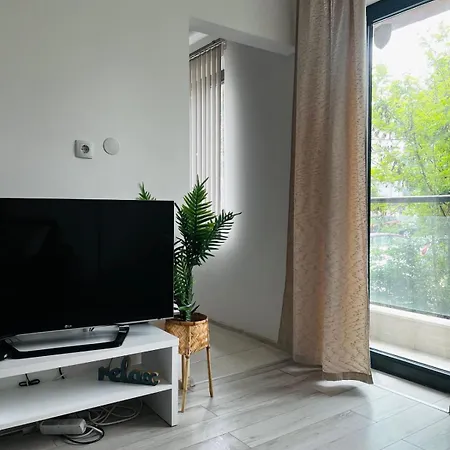 Apartament Classic Modern With Parking Place