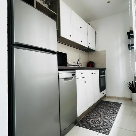 Apartament Classic Modern With Parking Place *