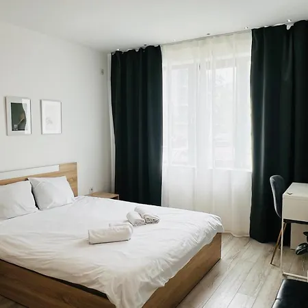 Classic Modern With Parking Place Apartament *