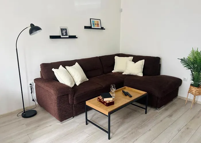 Classic Modern With Parking Place شقة *