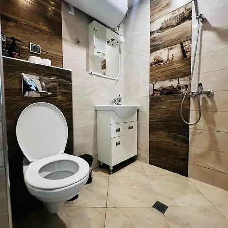 Classic Modern With Parking Place صوفيا